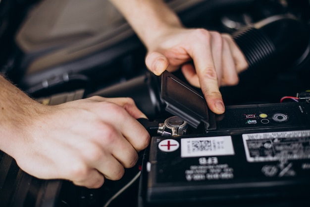 Audi Schlüssel Batterie Wechseln A4 – Welche Batterie Passt in den Autoschlüssel beim Konkreten Modell?
